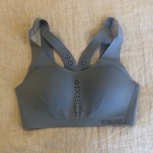 Victoria’s secret sports bra